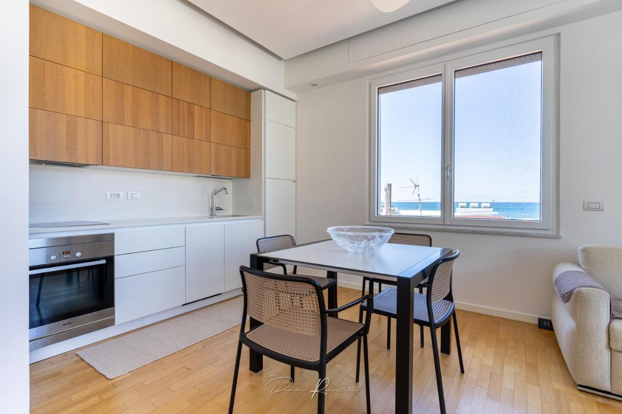 Casa Vacanze Vistamare Marinella di Sarzana Exterior photo